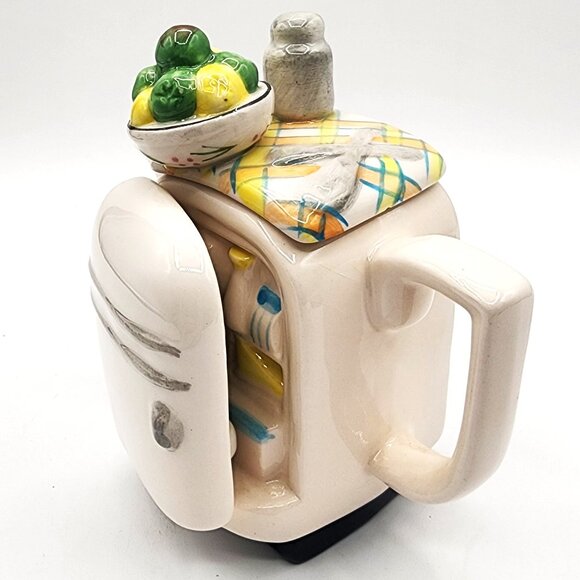 WELCOME ENT. CO. LTD. Vintage Ceramic REFRIGERATOR Creamer Kitchen Country Farm - Picture 2 of 11